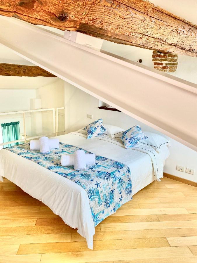 Cozy Loft Marina View Savona Exterior foto